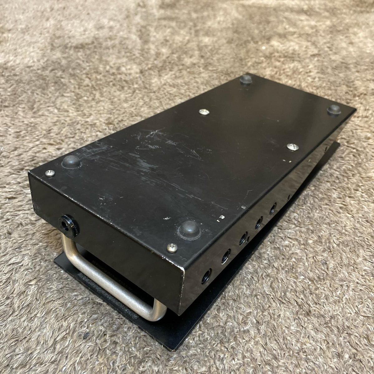 guitar effector rear view