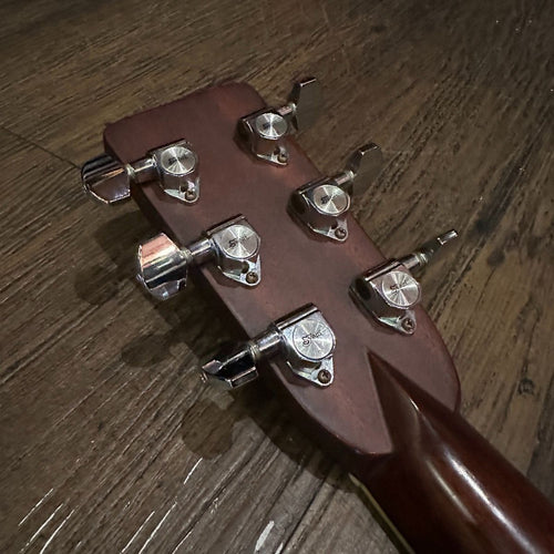 s.yairi yd-302 acoustic guitar markings and labels