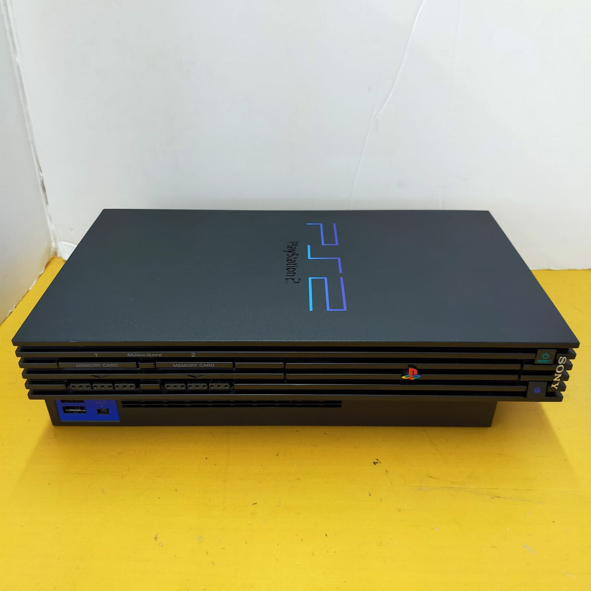 Sony SCPH-18000 Video Game Console