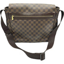 louis vuitton n51204 shoulder bag front view