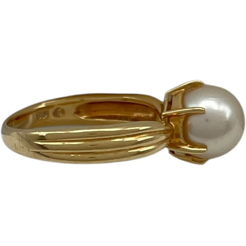 tasaki ring accessories included