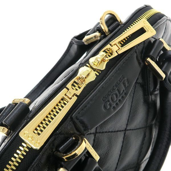 shoulder bag accessories included