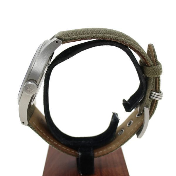 hamilton h694390 watch rear view