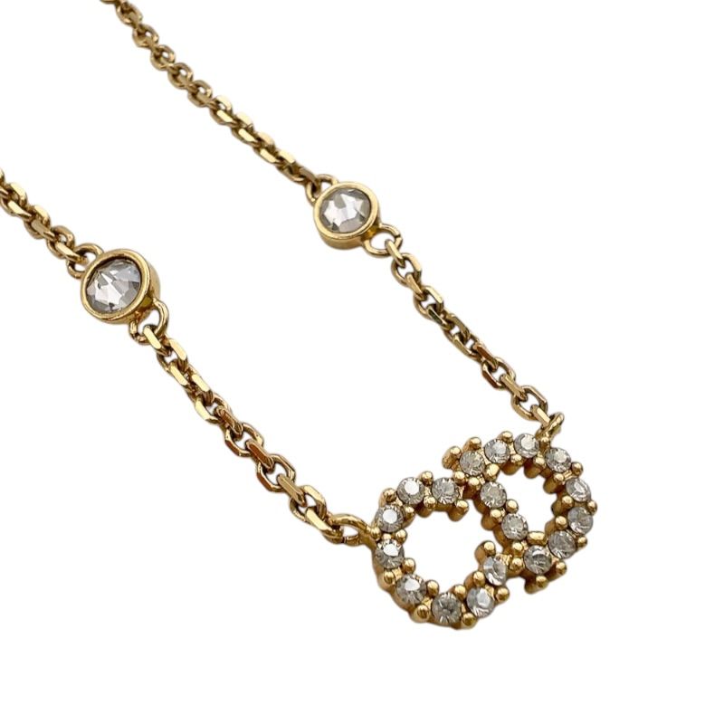 christian dior necklace side view