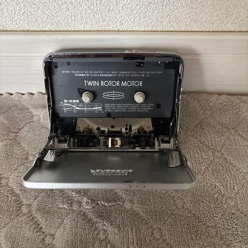 panasonic rq-sx1v cassette player markings and labels