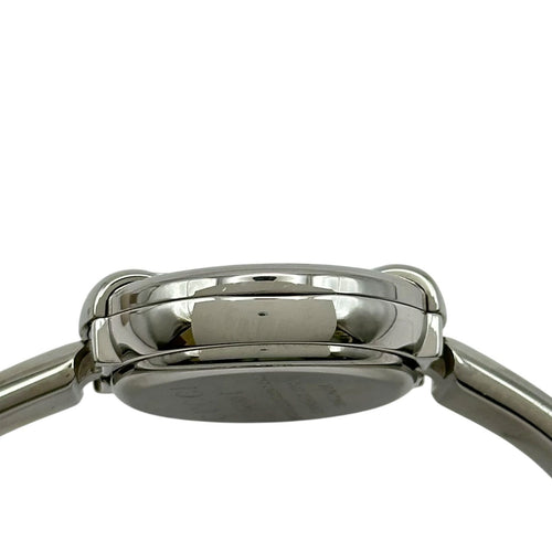 gucci bracelet side view