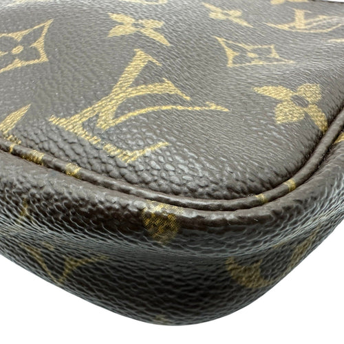 louis vuitton handbag interior details