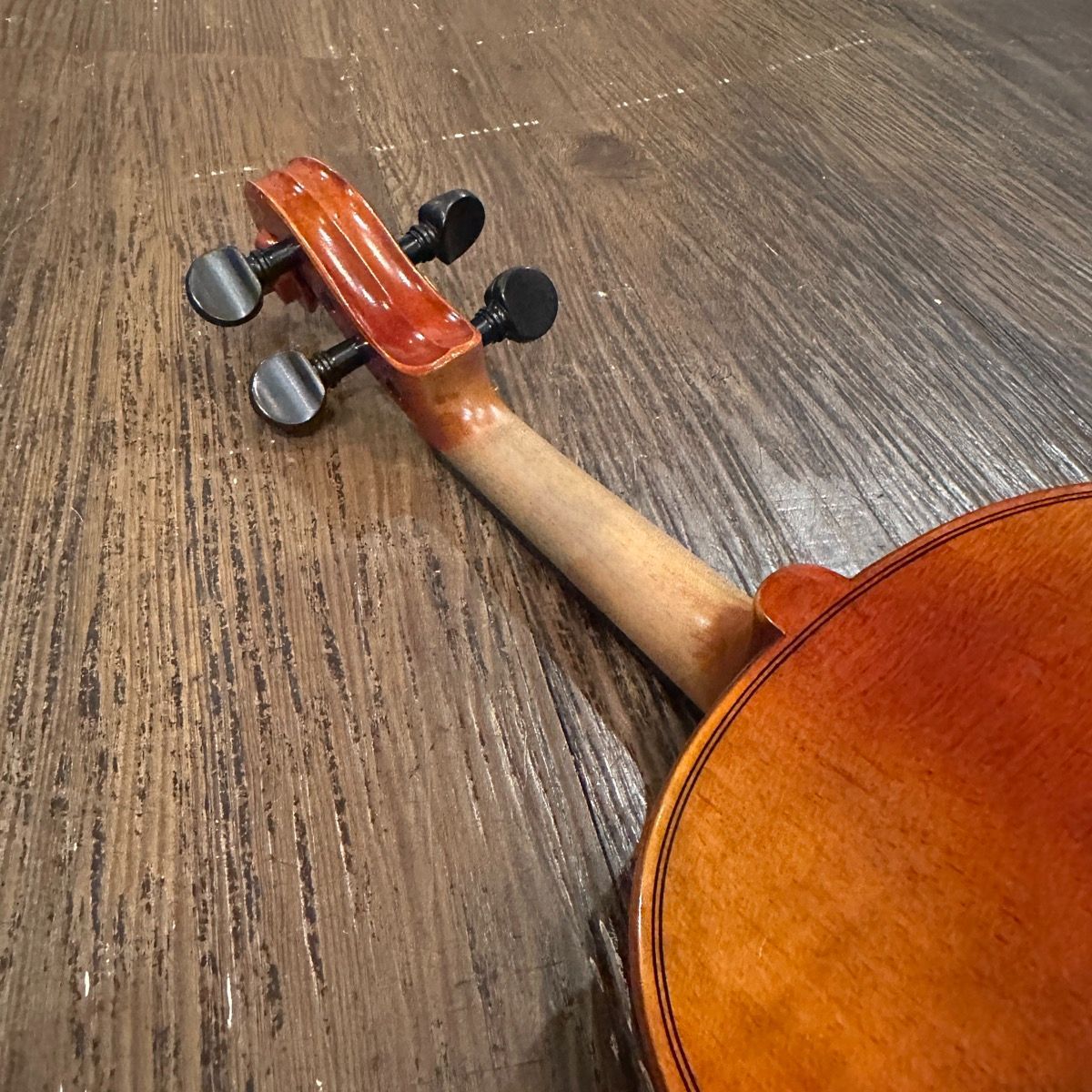 suzuki no.200 string instrument markings and labels