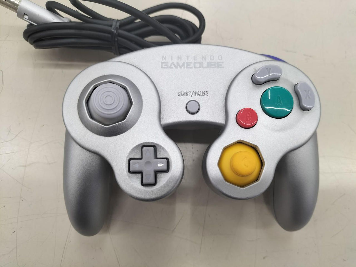 Nintendo DOL-001 Video Game Console