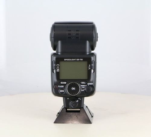 nikon sb-700 camera side view