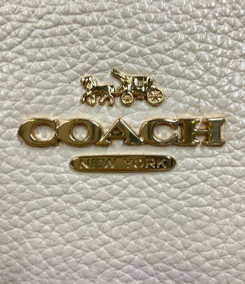 coach shoulder bag condition details
