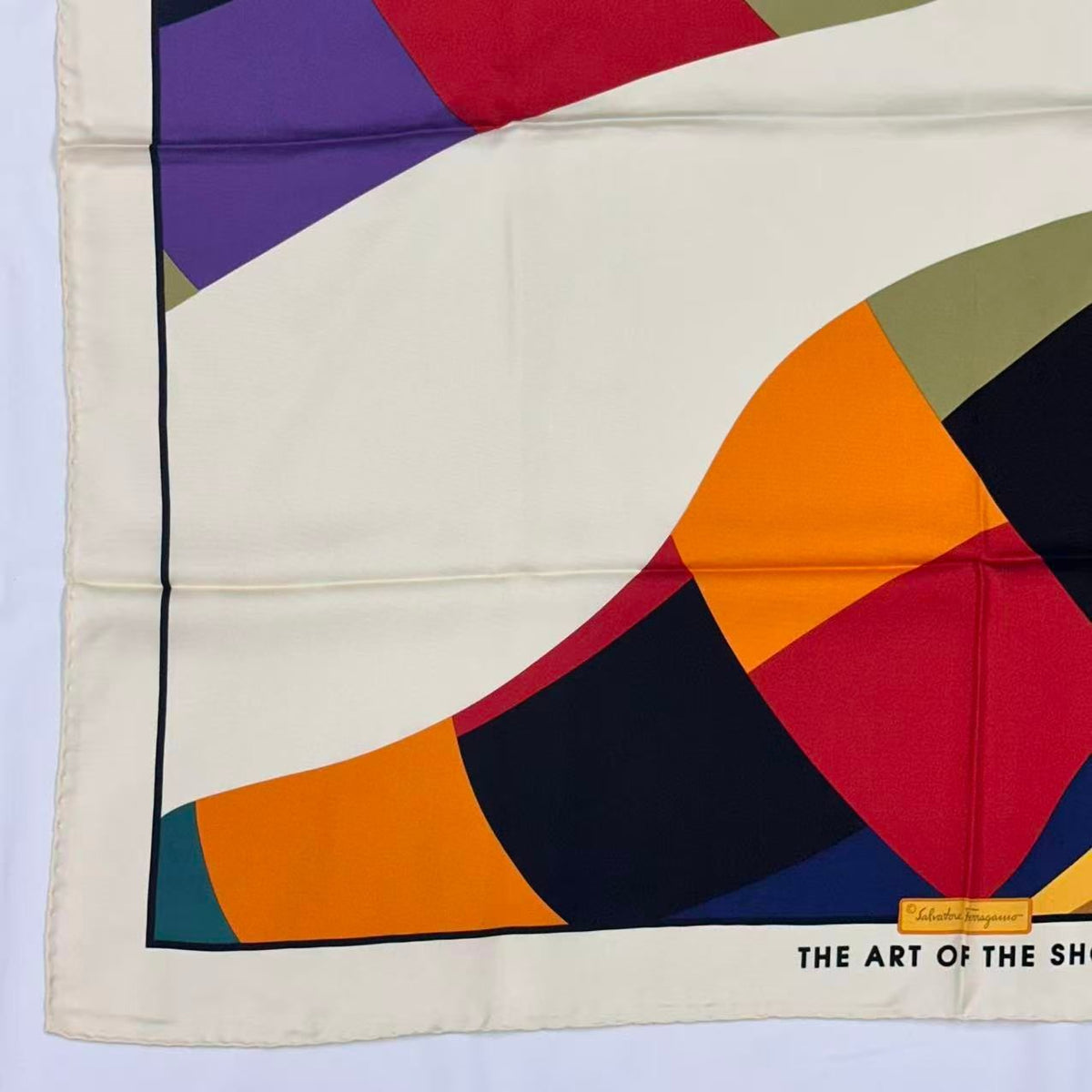 salvatore ferragamo scarf condition details