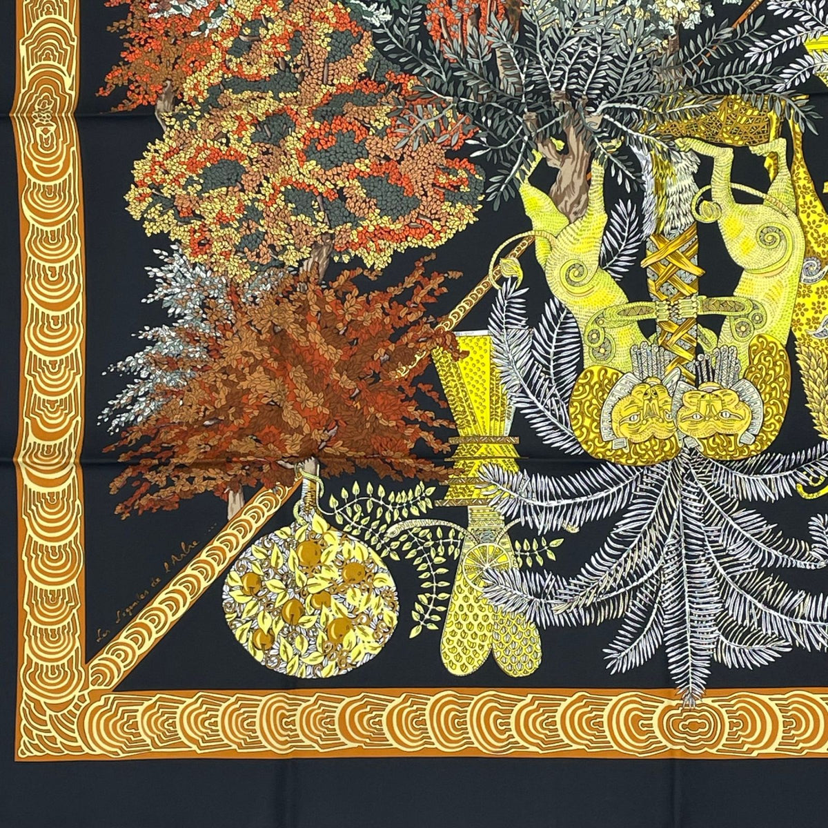 hermes scarf side view
