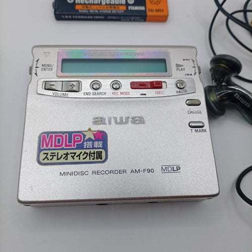 aiwa am-f90 minidisc player accessories included