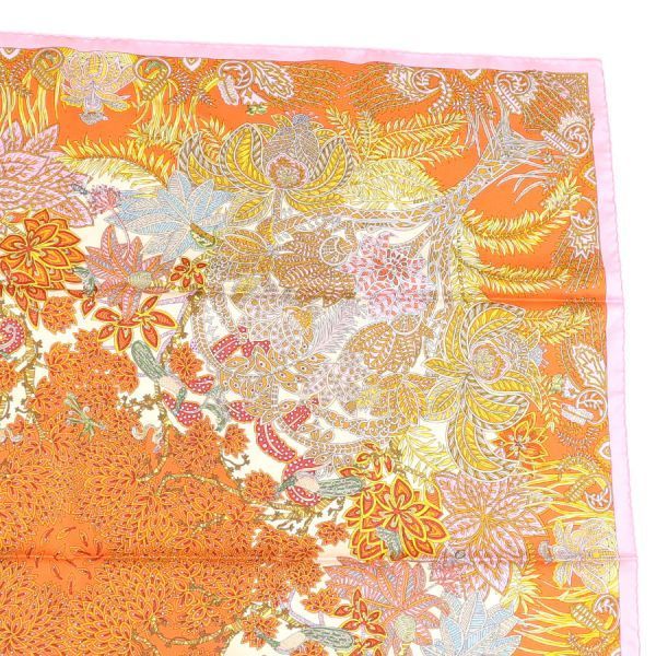 hermes scarf interior details