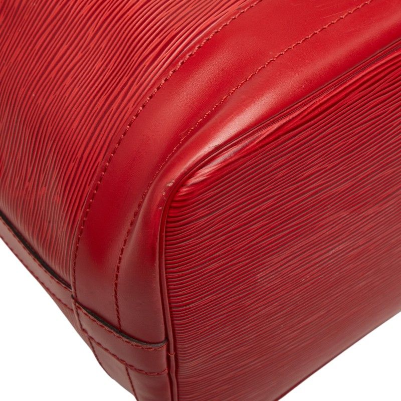 louis vuitton m44007 shoulder bag interior details