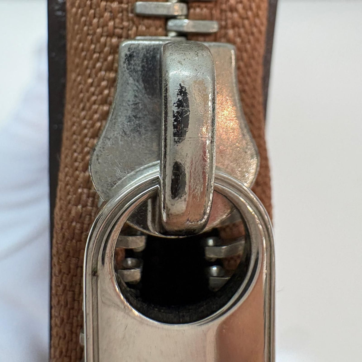 louis vuitton m63851 wallet markings and labels