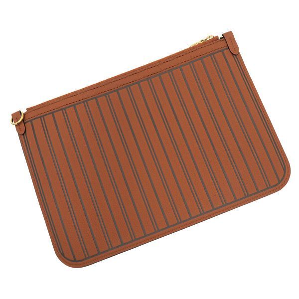 louis vuitton pouch / clutch front view