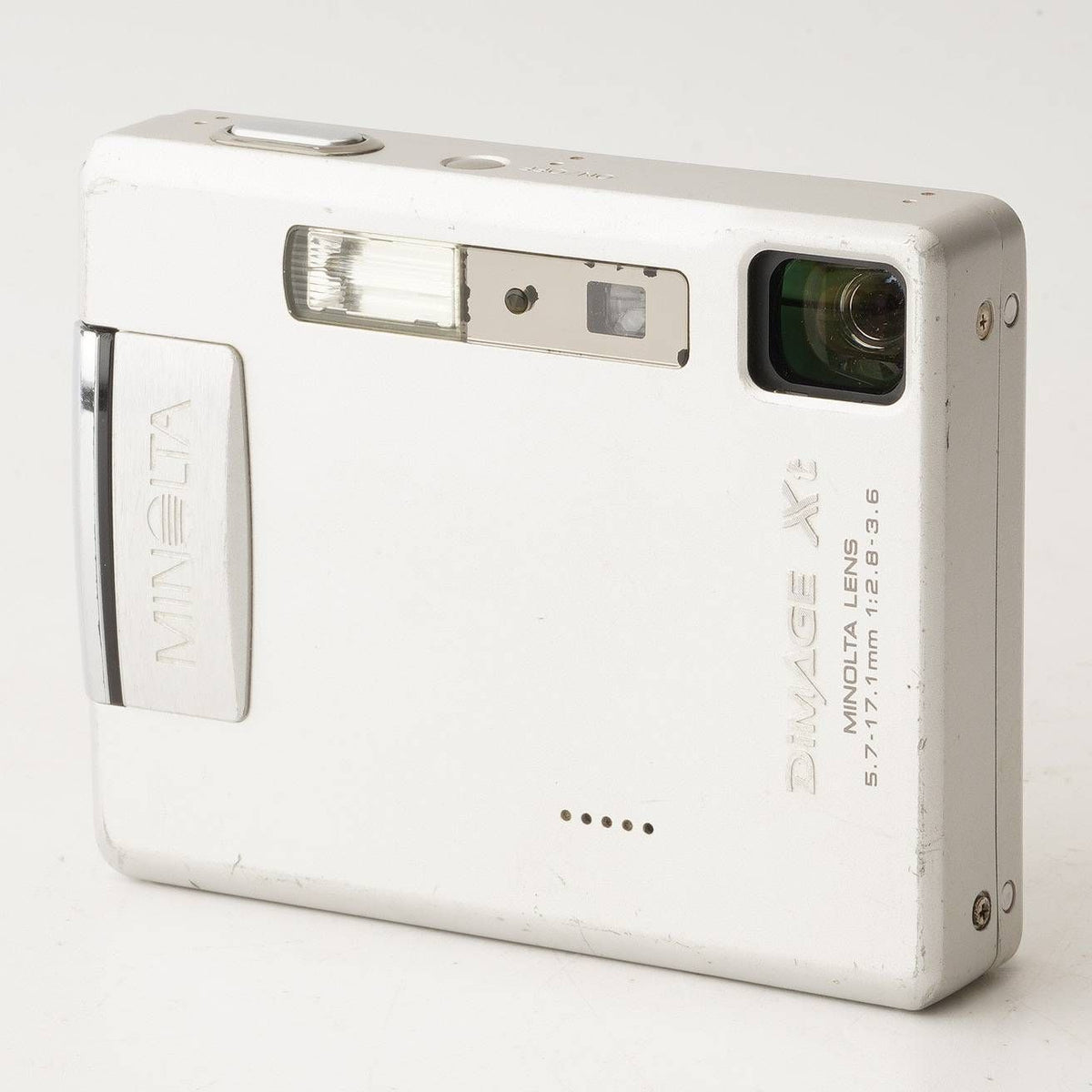 Minolta Compact Digital Camera
