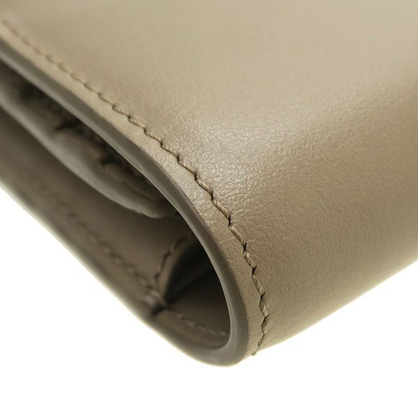 chloe wallet condition details