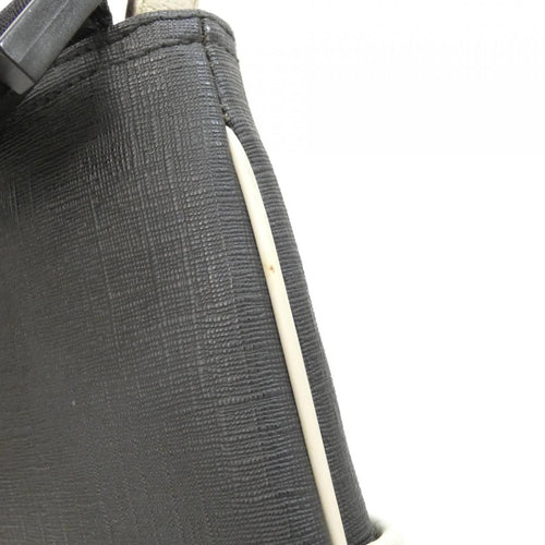gucci black / white shoulder bag accessories included