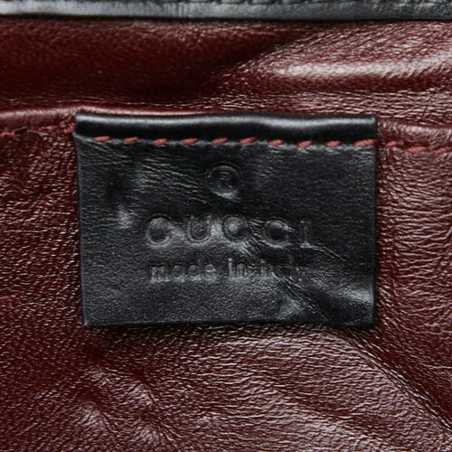 gucci shoulder bag markings and labels