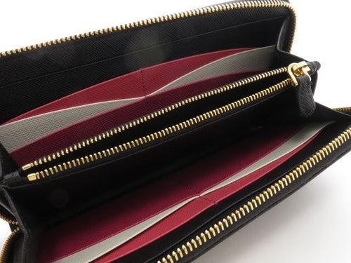 prada 1ml506 pink wallet interior details