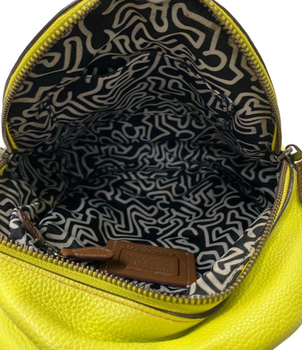 coach f11769 backpack accessories included