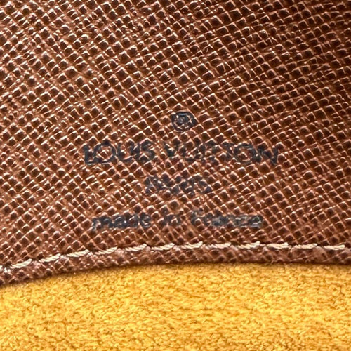 louis vuitton m51258 shoulder bag interior details