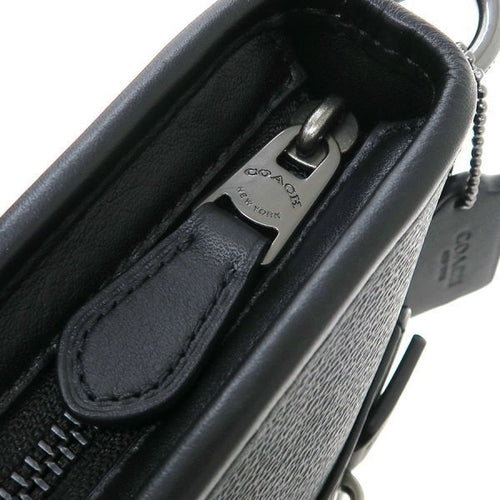 coach cw227 shoulder bag interior details