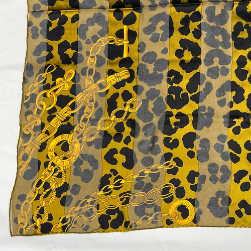 celine scarf side view