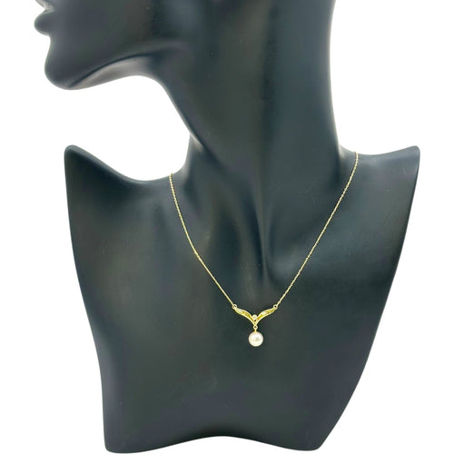 mikimoto necklace interior details