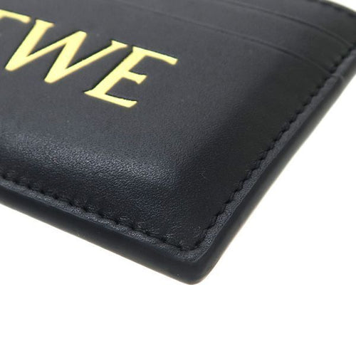 loewe other accessories included