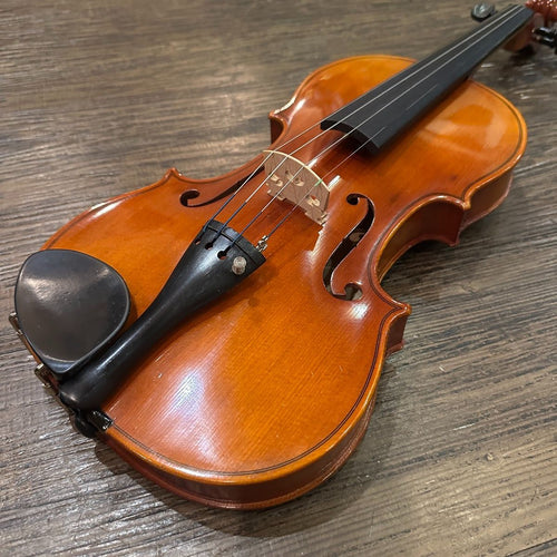suzuki no.200 string instrument front view