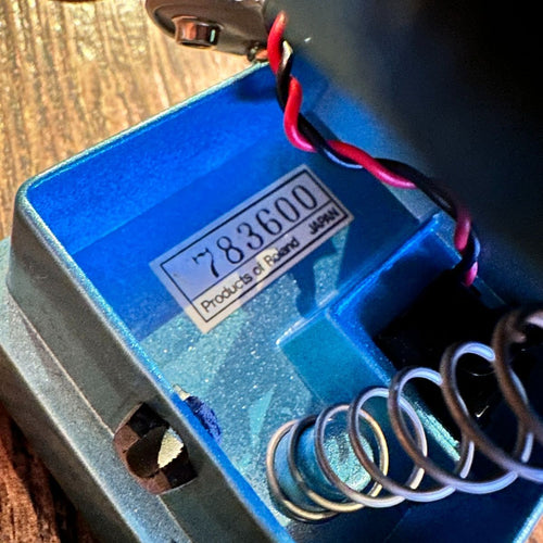 boss ce-3 guitar effector markings and labels