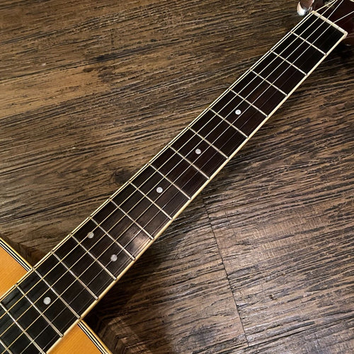 yamaha fg-421 acoustic guitar side view