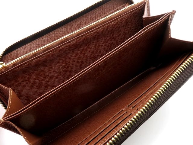 louis vuitton m42616 wallet condition details