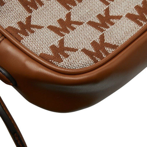 shoulder bag interior details