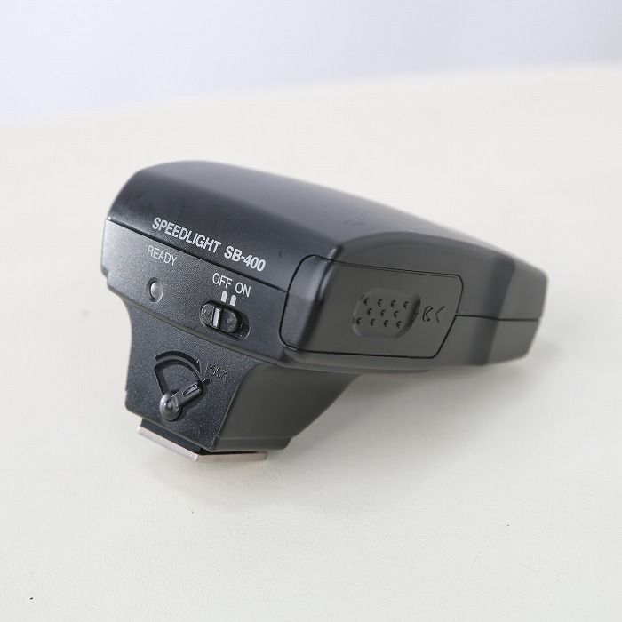 nikon sb-400 camera side view