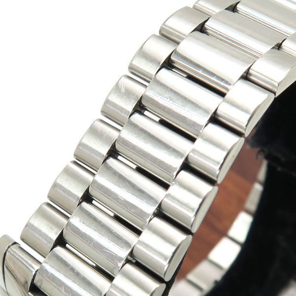 gucci 126.3 watch interior details