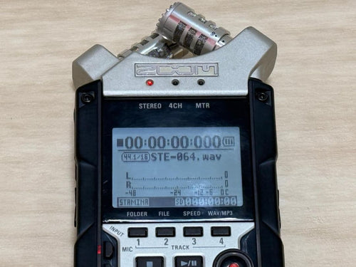 zoom h4n audio recorder markings and labels