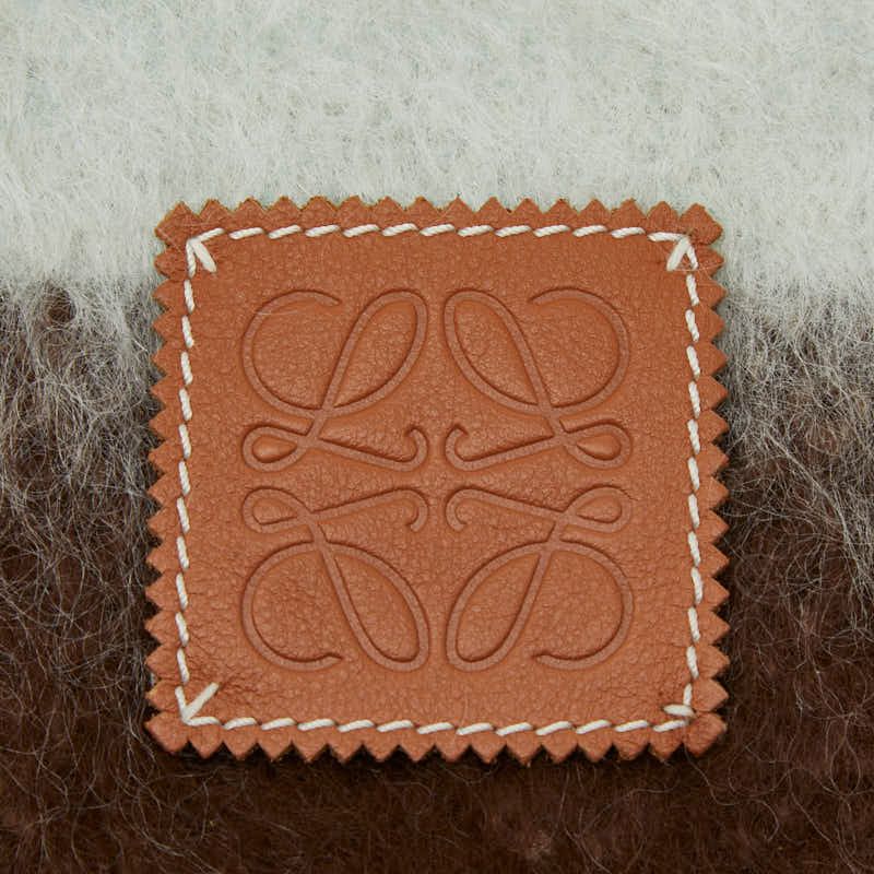loewe scarf rear view
