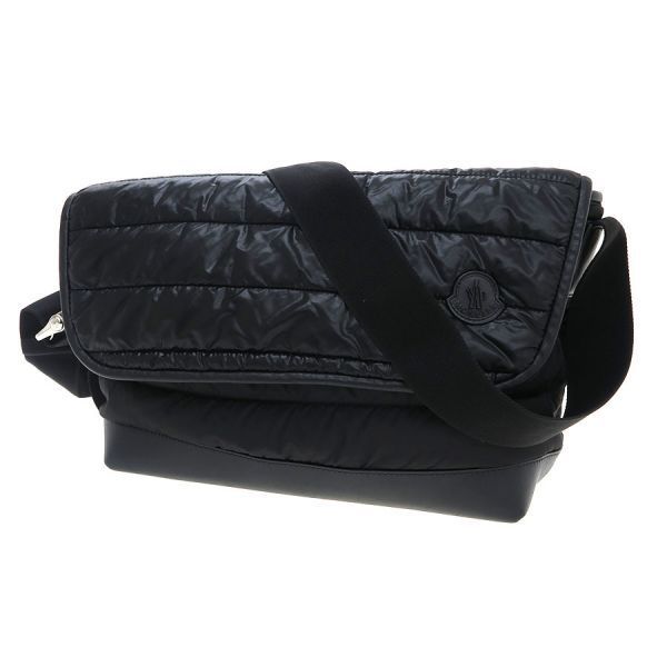 moncler c209a4001900 shoulder bag