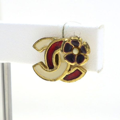 chanel earrings rear view