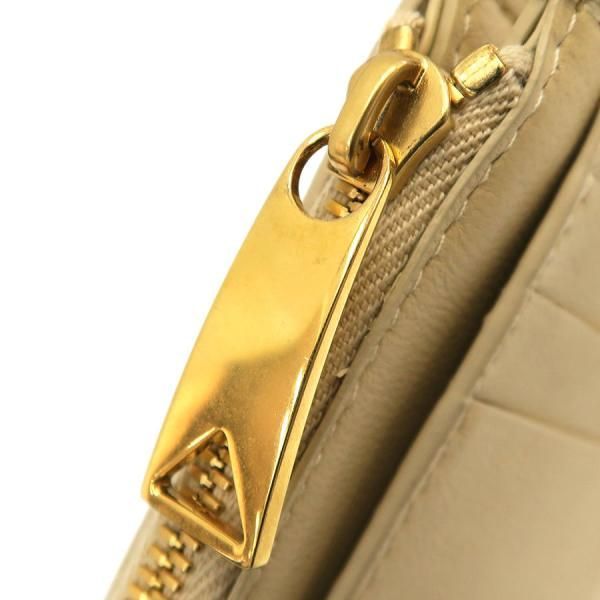 bottega veneta 651393 card holder functional details