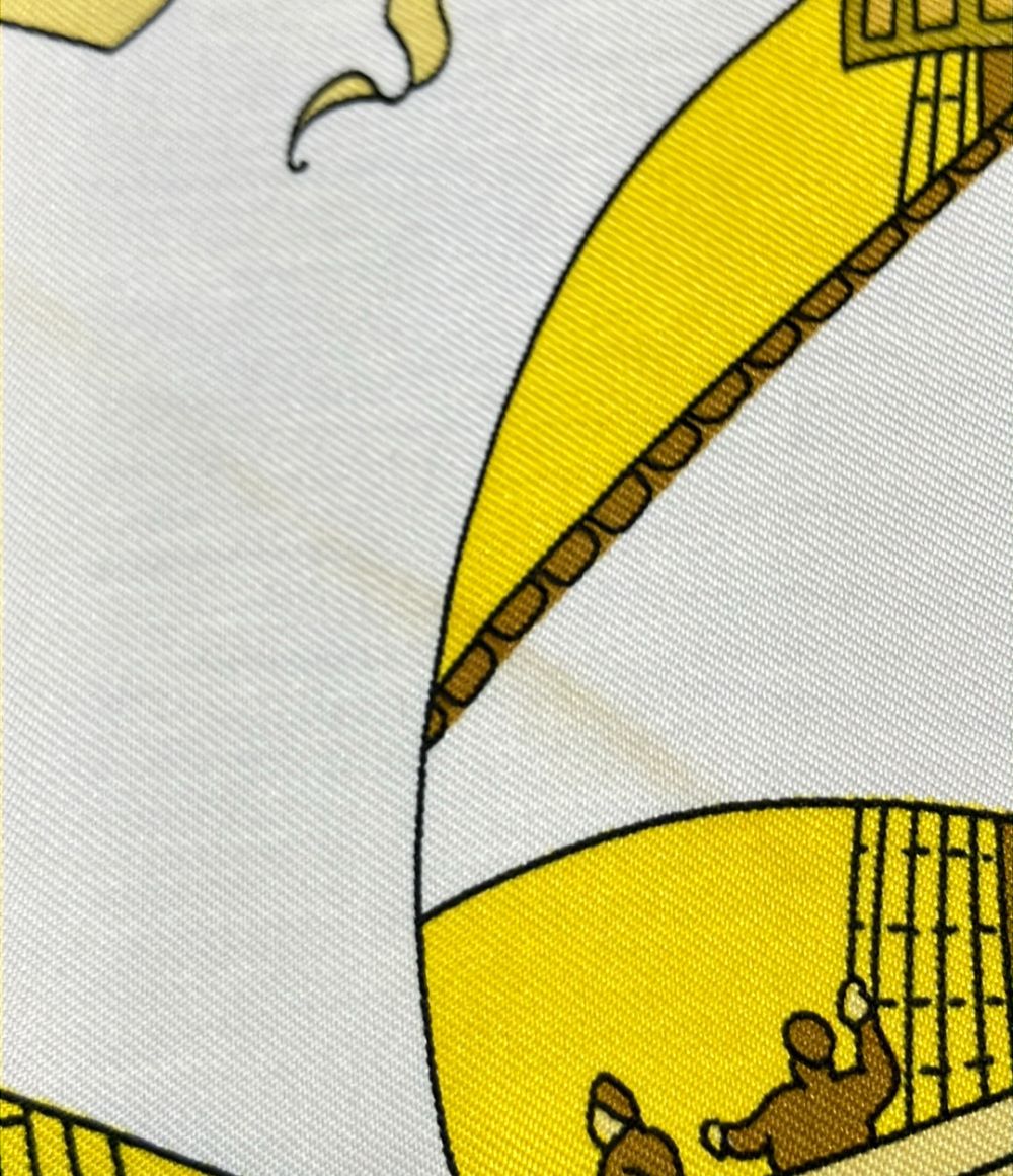 hermes scarf condition details