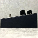 grey guitar effector rear view