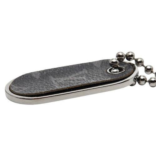louis vuitton grey keychain side view