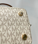 michael kors shoulder bag functional details