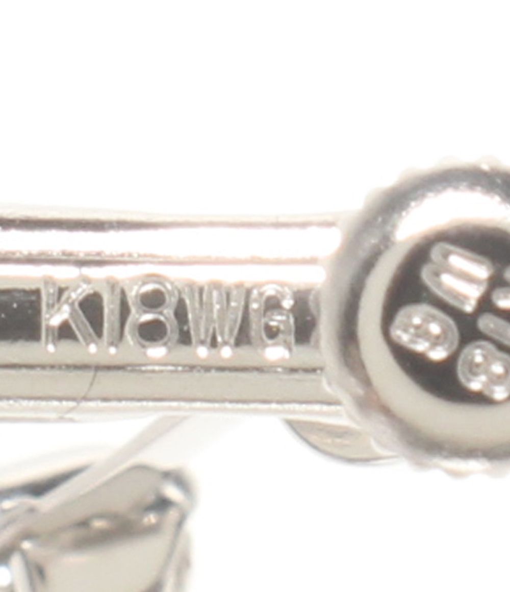 earrings side view